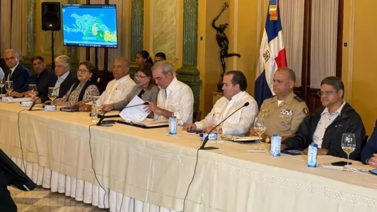 Indomet advierte lluvias durante toda la semana y COE mantiene provincias en alerta